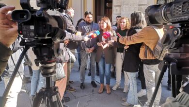 Photo of Izquierda Unida llevará al Parlamento Europeo los cortes de luz que sufren algunos barrios obreros de Sevilla