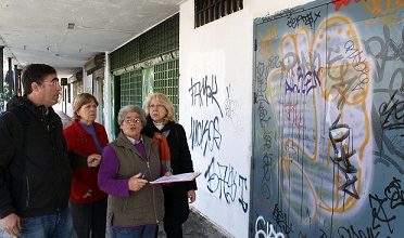 Photo of IU propone ceder a las entidades del Tiro de Línea el uso de los locales vacíos anexos al Mercado de Abastos