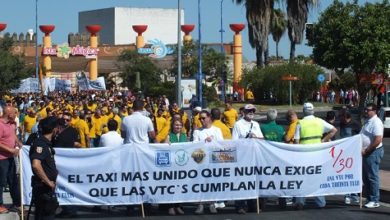 Photo of IU respalda a los taxistas en sus reivindicaciones contra el intrusismo