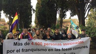 Photo of IU y Participa Sevilla trasladan a varios eurodiputados los incumplimientos de Espadas en Memoria Histórica