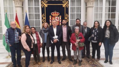 Photo of El Ministerio de Consumo se compromete a abordar con Endesa el problema de los cortes de suministro en los barrios obreros de Sevilla