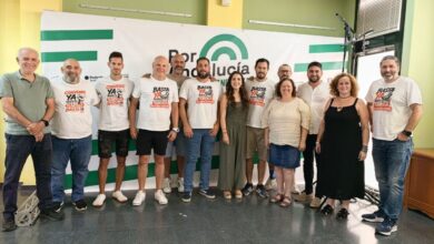 Photo of IU Sevilla apoya a la plantilla de Coca-Cola: “Una empresa con beneficios millonarios y ayudas públicas no puede negar salarios dignos”