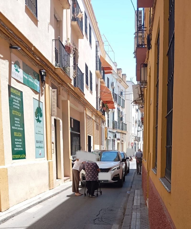 Photo of Situación de la calle Juzgado y la demanda vecinal de peatonalización (Pregunta para Comisión de Control- Julio 2026)